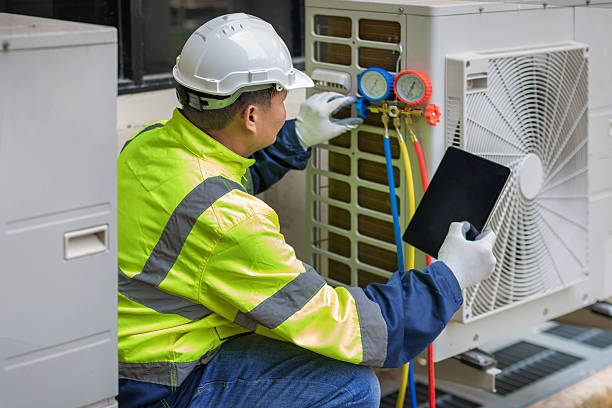 Professional Hvac technician working in Neshanic Station, NJ